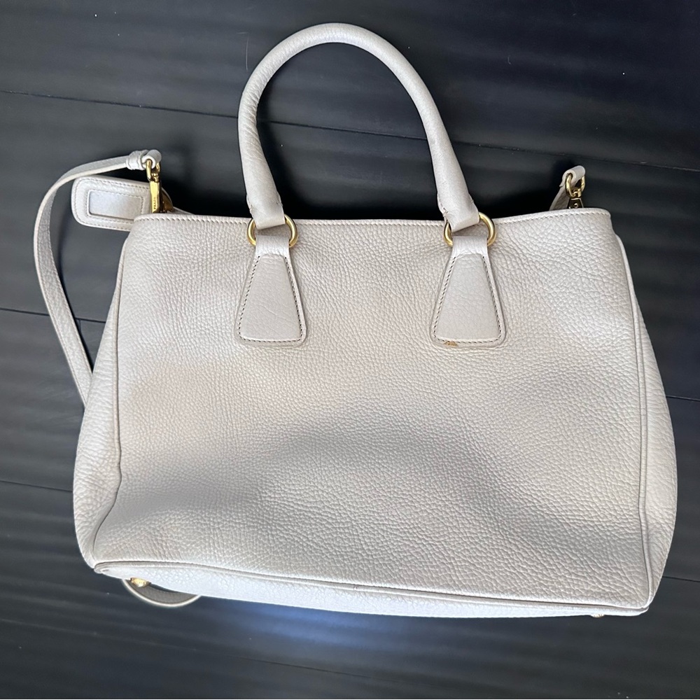 Prada pebbled leather off white cream handbag - Picture 13 of 15